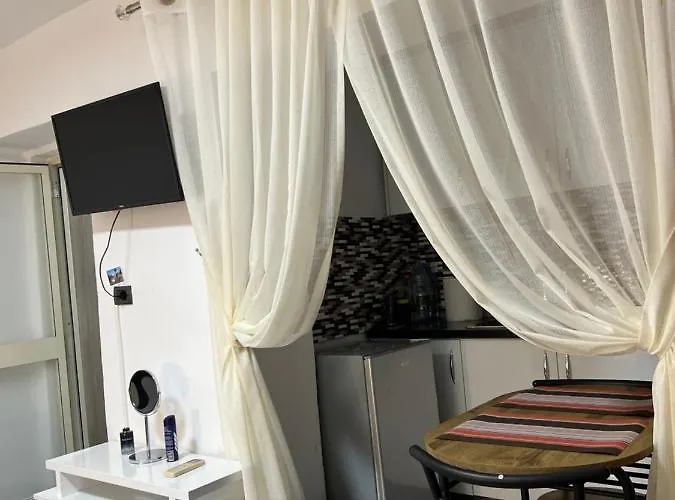 아파트 Spiranca Luxury 티라나